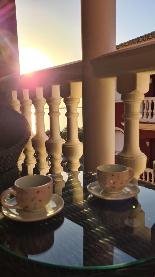 El Apartamento De Amy Con Vistas Al Mar Mazagón Екстериор снимка